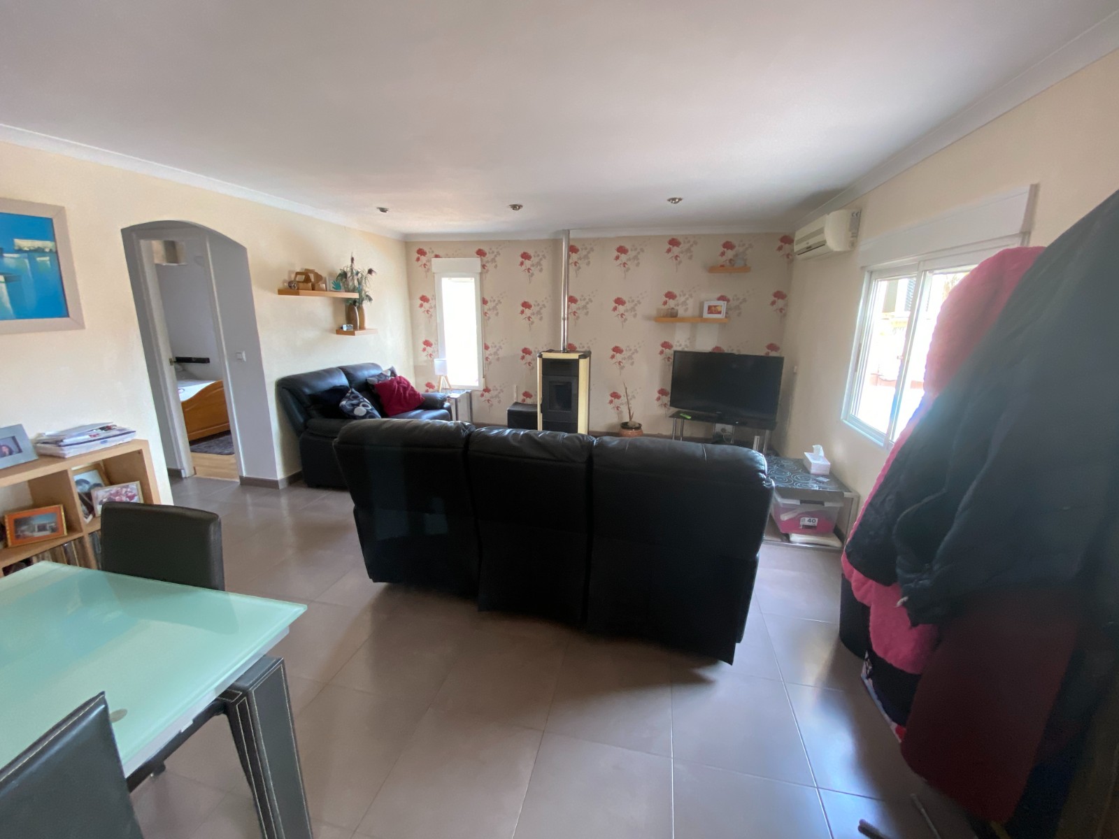 Villa, 5 slaapkamers, Sax, Alicante met zwembad