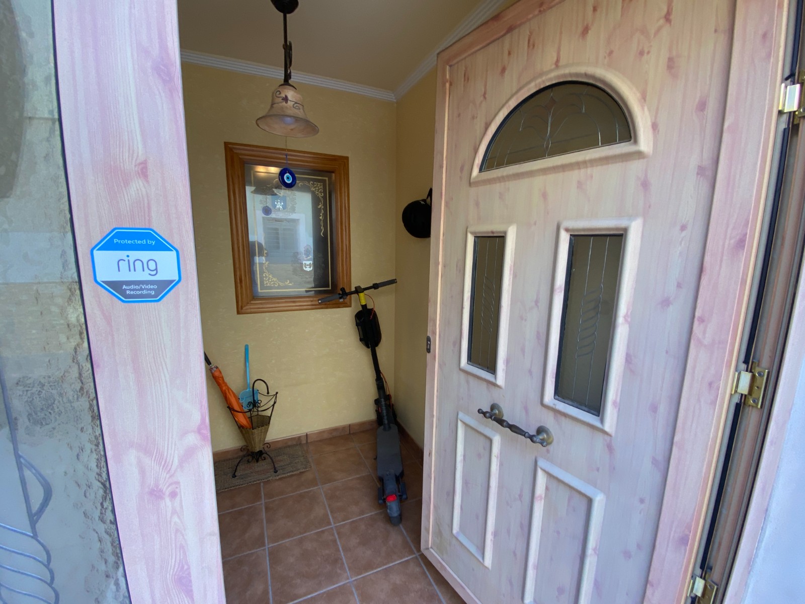 Stadswoning 5 Slaapkamers Sax Alicante met Garage en Terras