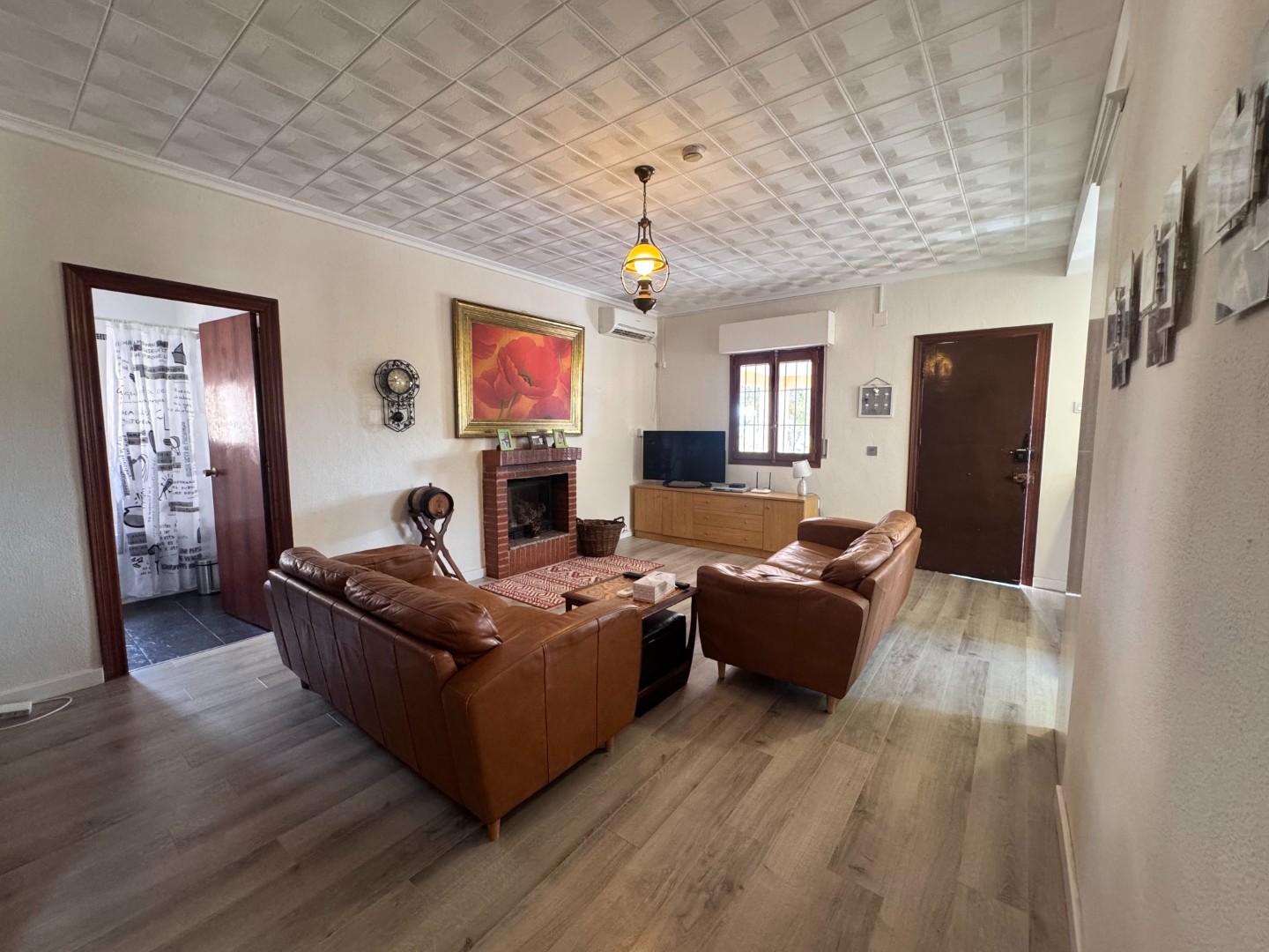 Villa, 3 Bedrooms, Monóvar with Pool and Extensive Plot