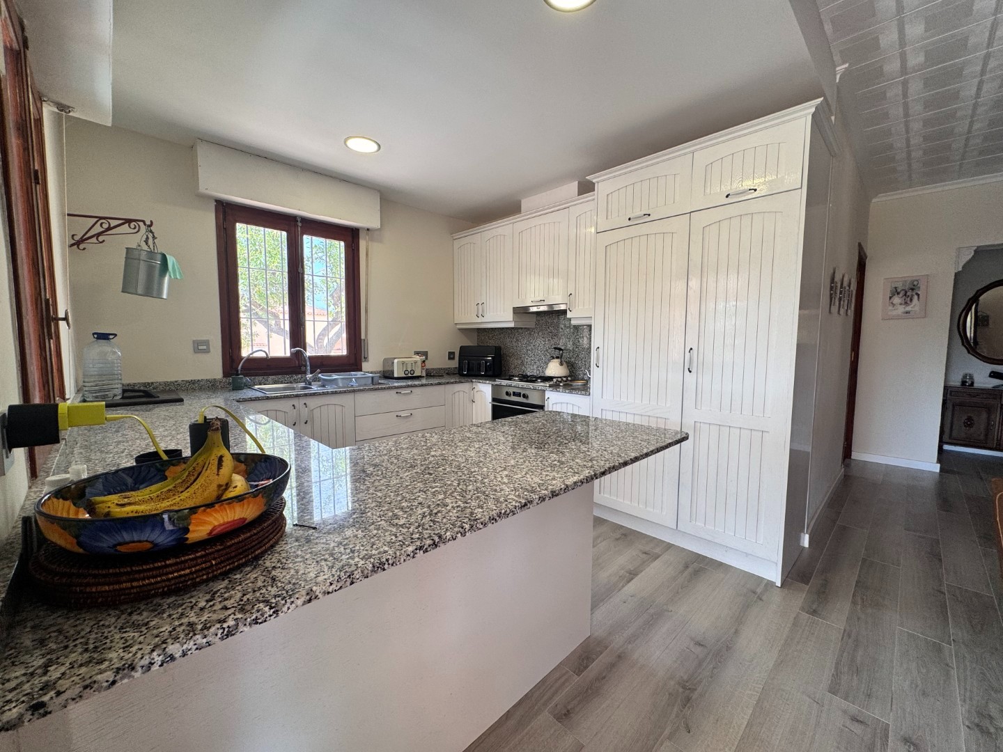 Villa, 3 Bedrooms, Monóvar with Pool and Extensive Plot