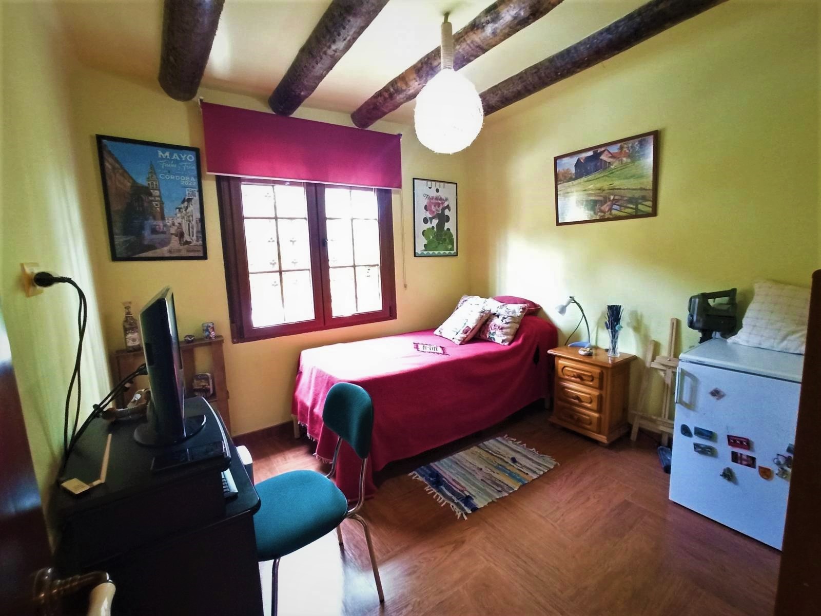 Finca met 3 Slaapkamers in Novelda met Terras en Ruime Tuin