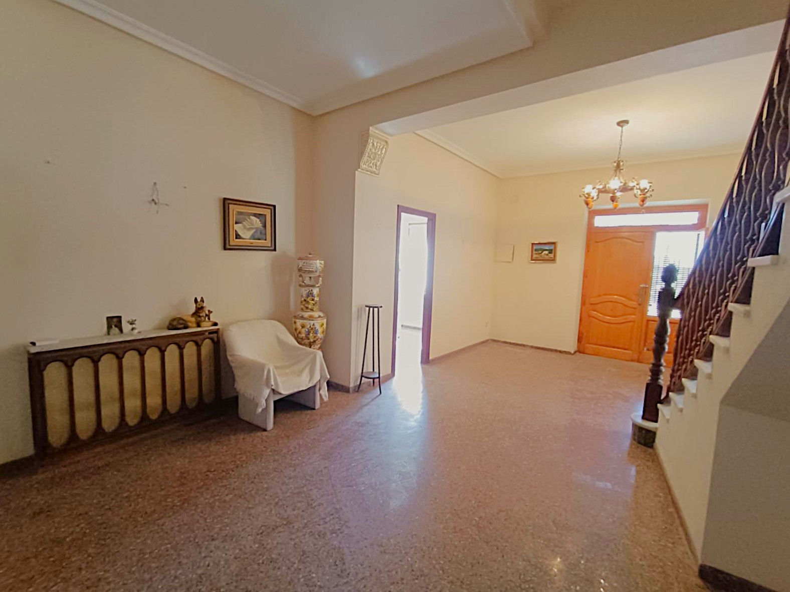 Finca 6 Slaapkamers Monóvar Alicante met Uitgebreide Paardenfaciliteiten