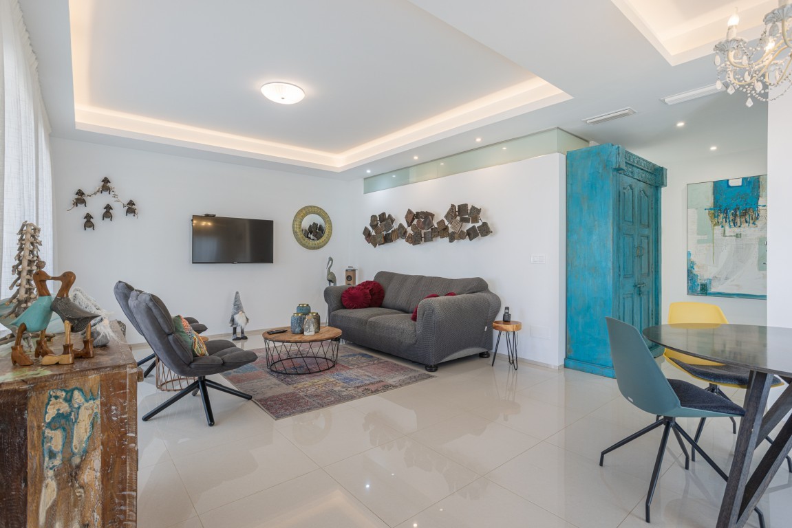 Two Bedroom Penthouse Rojales with Rooftop Terrace and Pool