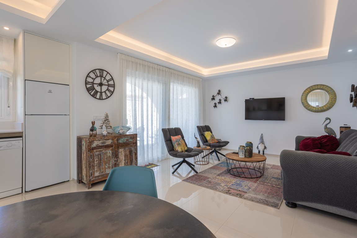 Two Bedroom Penthouse Rojales with Rooftop Terrace and Pool