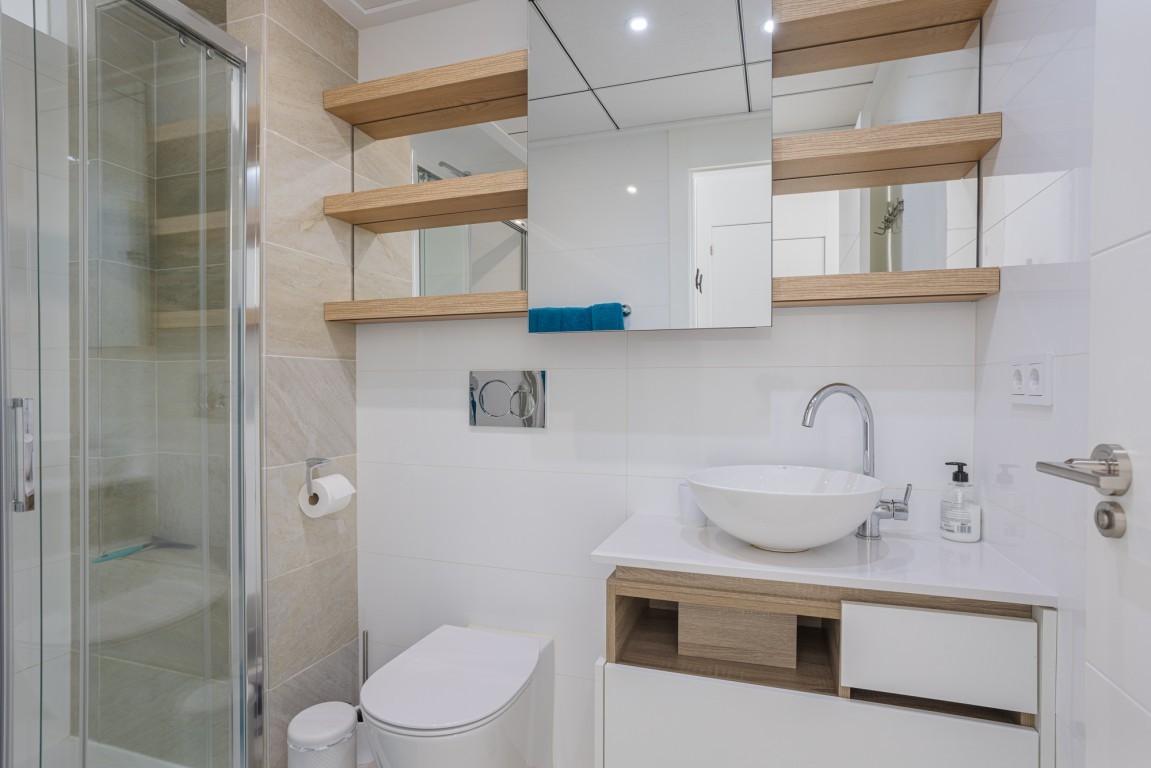 Two Bedroom Penthouse Rojales with Rooftop Terrace and Pool
