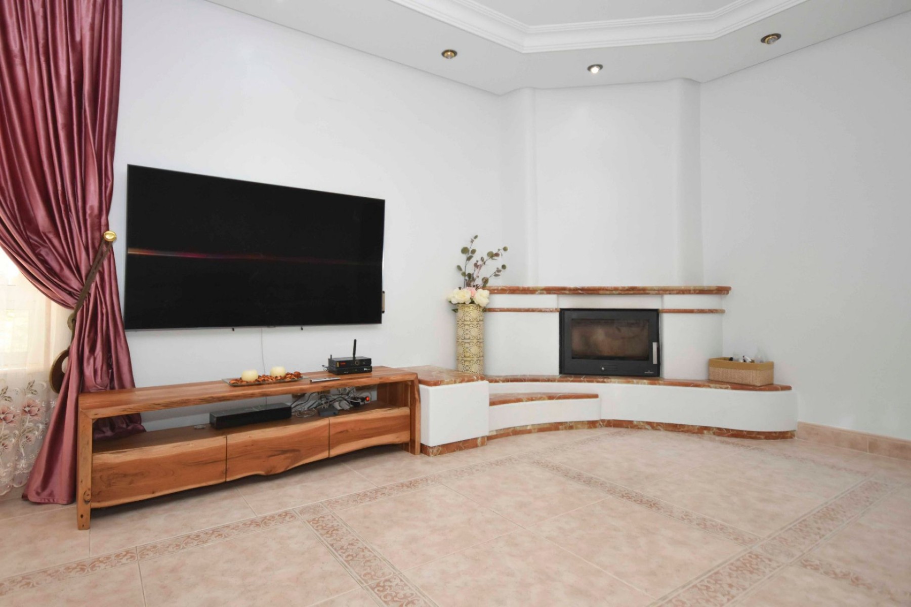 Villa with 7 Bedrooms and Pool in Orihuela, Mountain Views