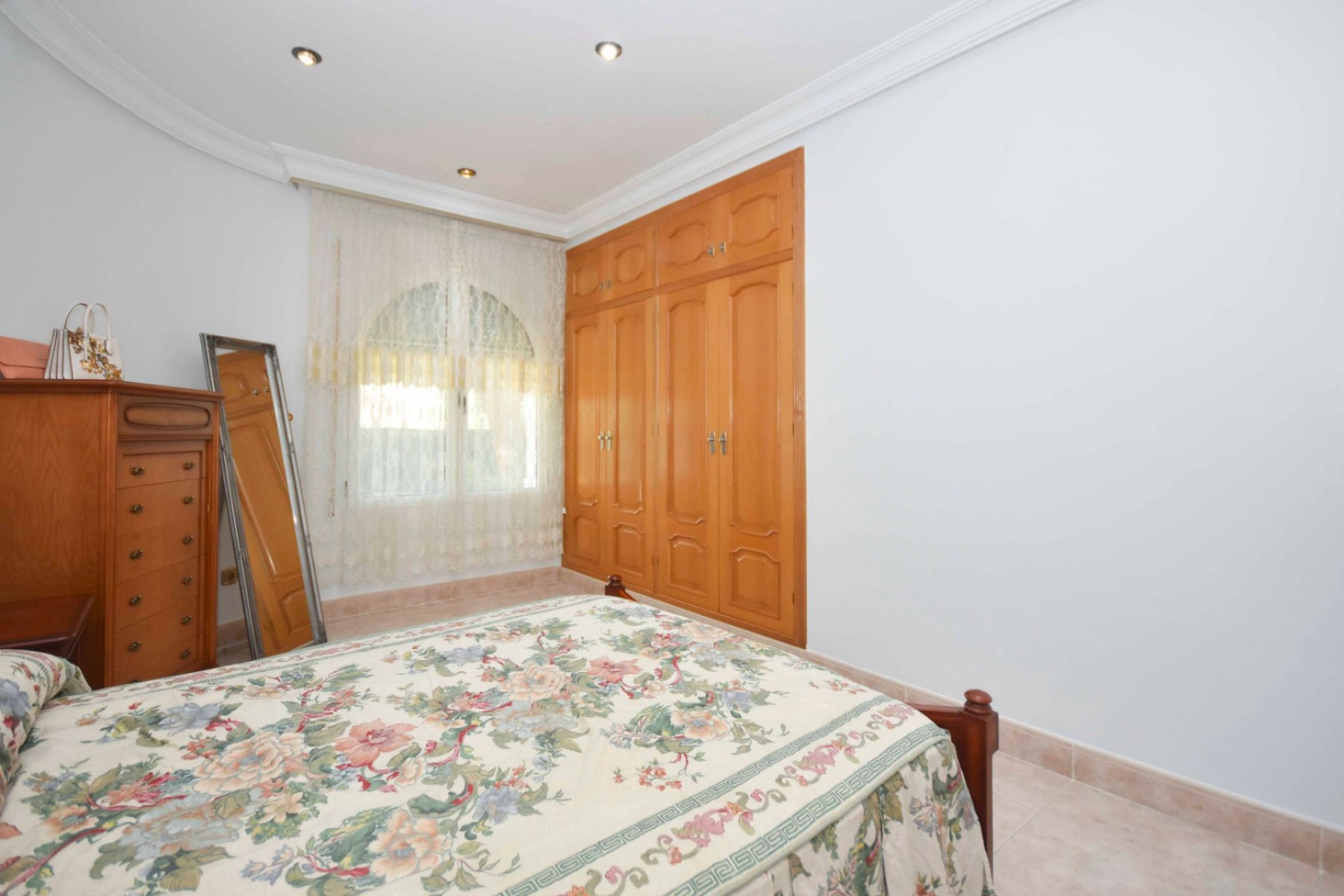 Villa with 7 Bedrooms and Pool in Orihuela, Mountain Views