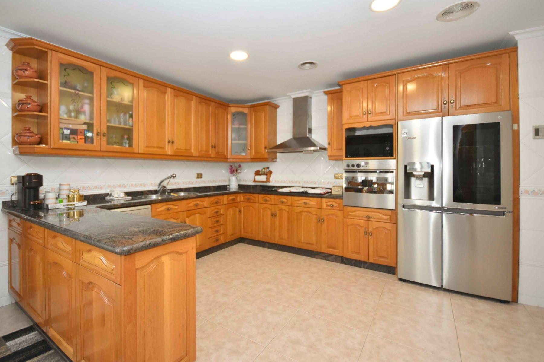 Villa with 7 Bedrooms and Pool in Orihuela, Mountain Views