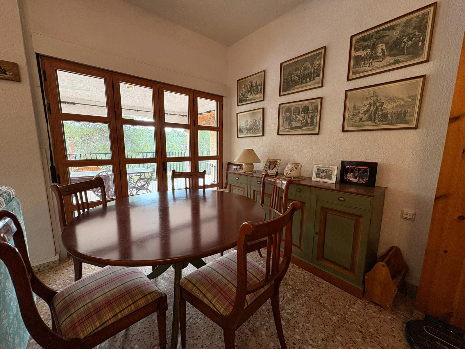Villa, 4 Beds, Sax, Alicante with Private Pool and Large Plot
