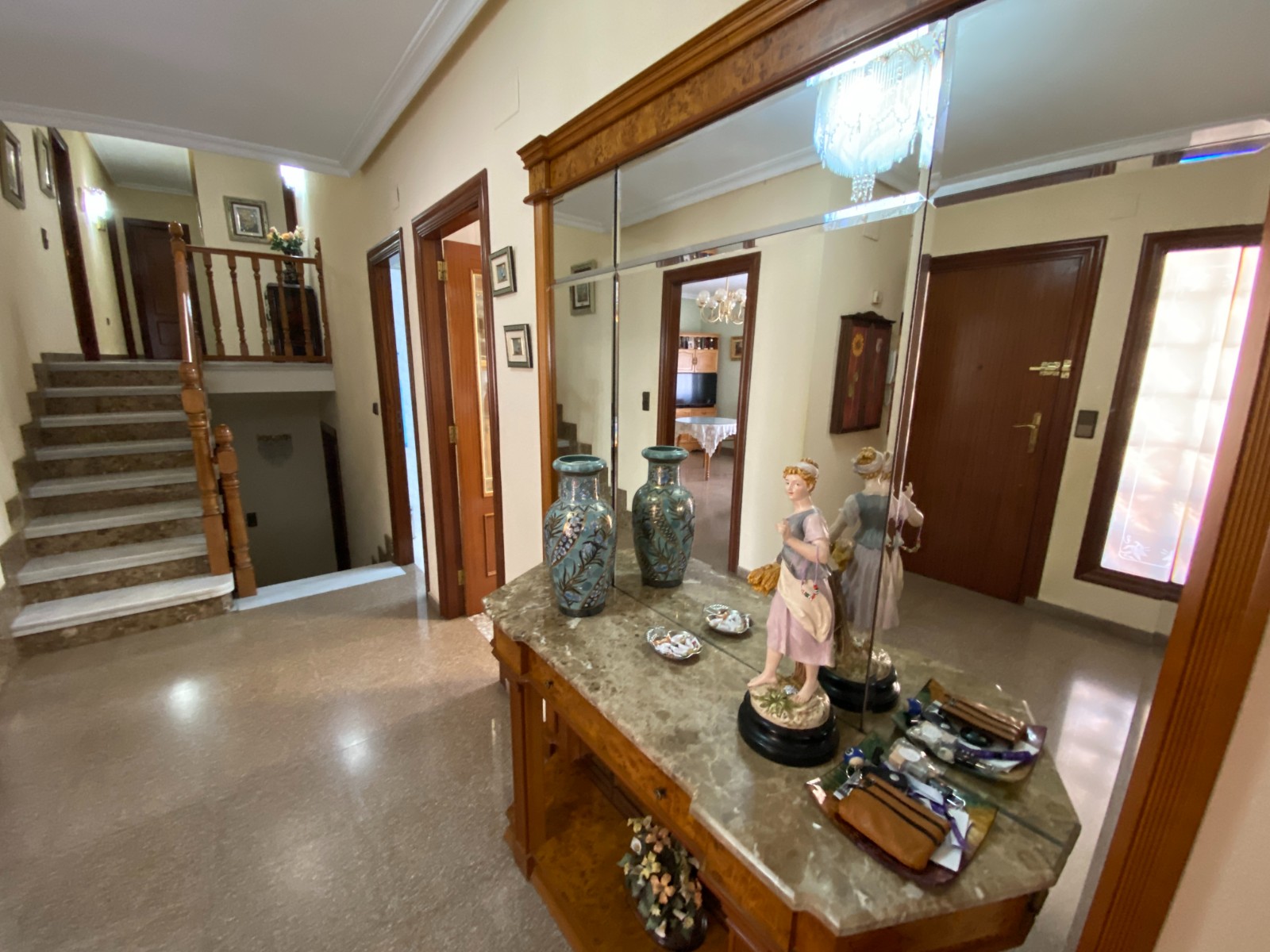 Herenhuis met 7 Slaapkamers in Sax, Alicante met Privézwembad