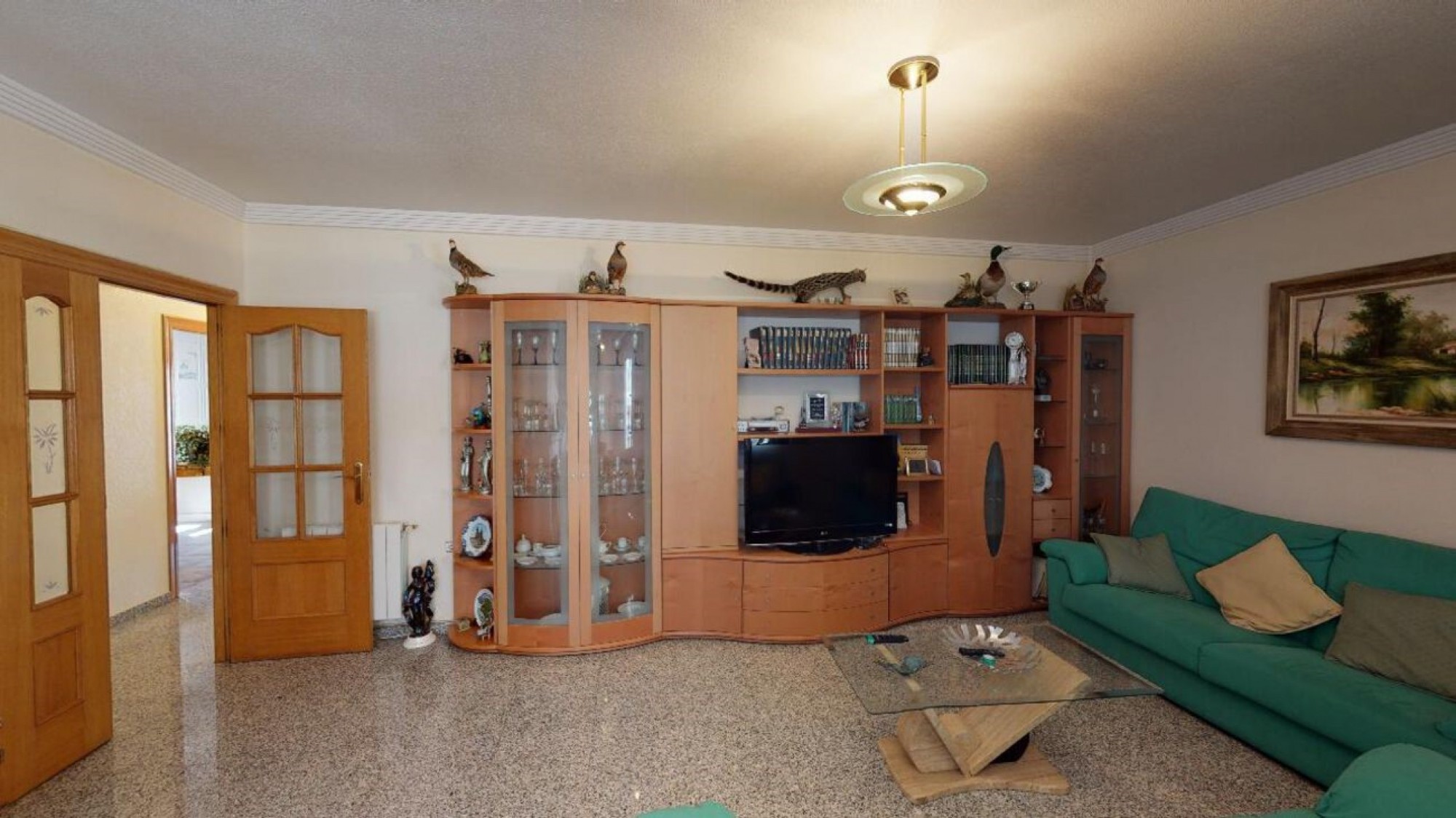 Herenhuis met 4 Slaapkamers in Sax, Alicante met Zwembad en Garage