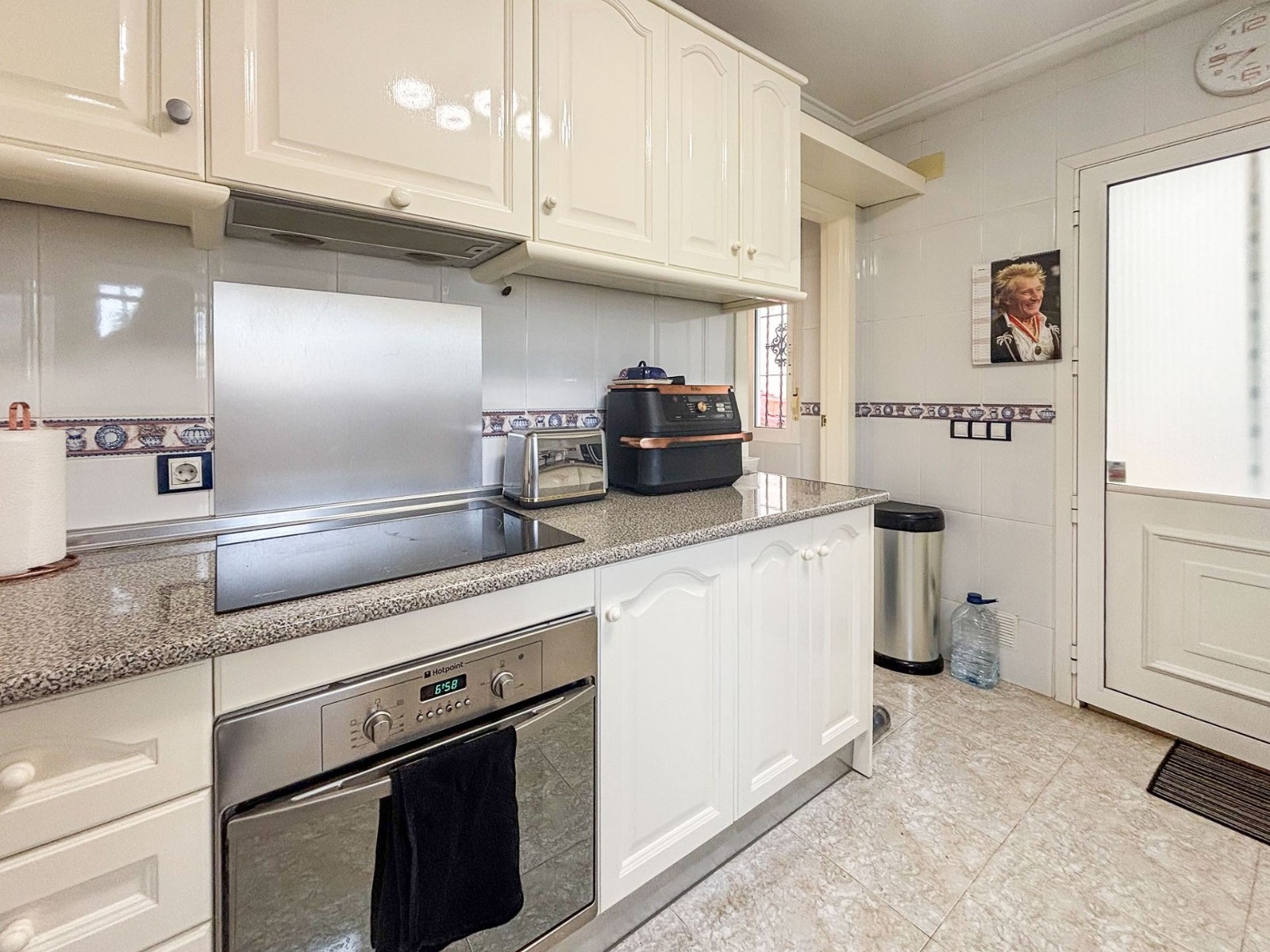 Villa with 5 Bedrooms in Monforte del Cid with Private Pool