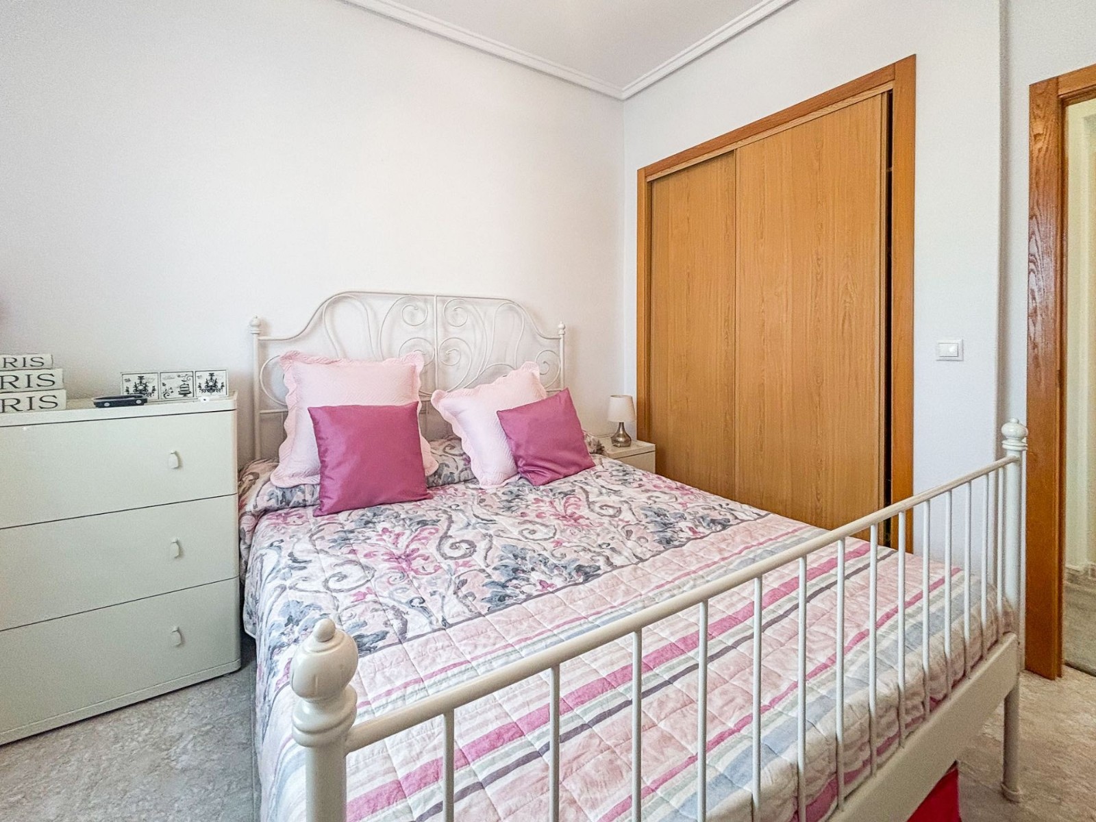 Villa with 5 Bedrooms in Monforte del Cid with Private Pool