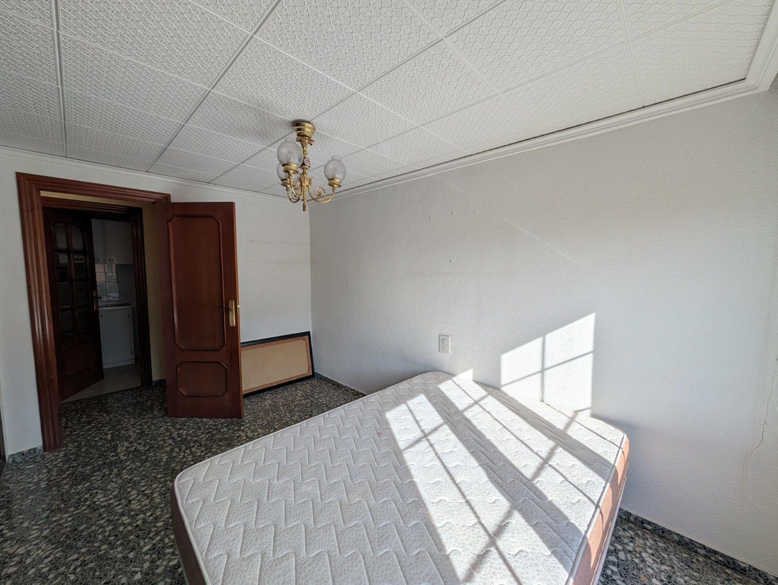 Apartment with 4 Bedrooms in Sax with Lift and Views