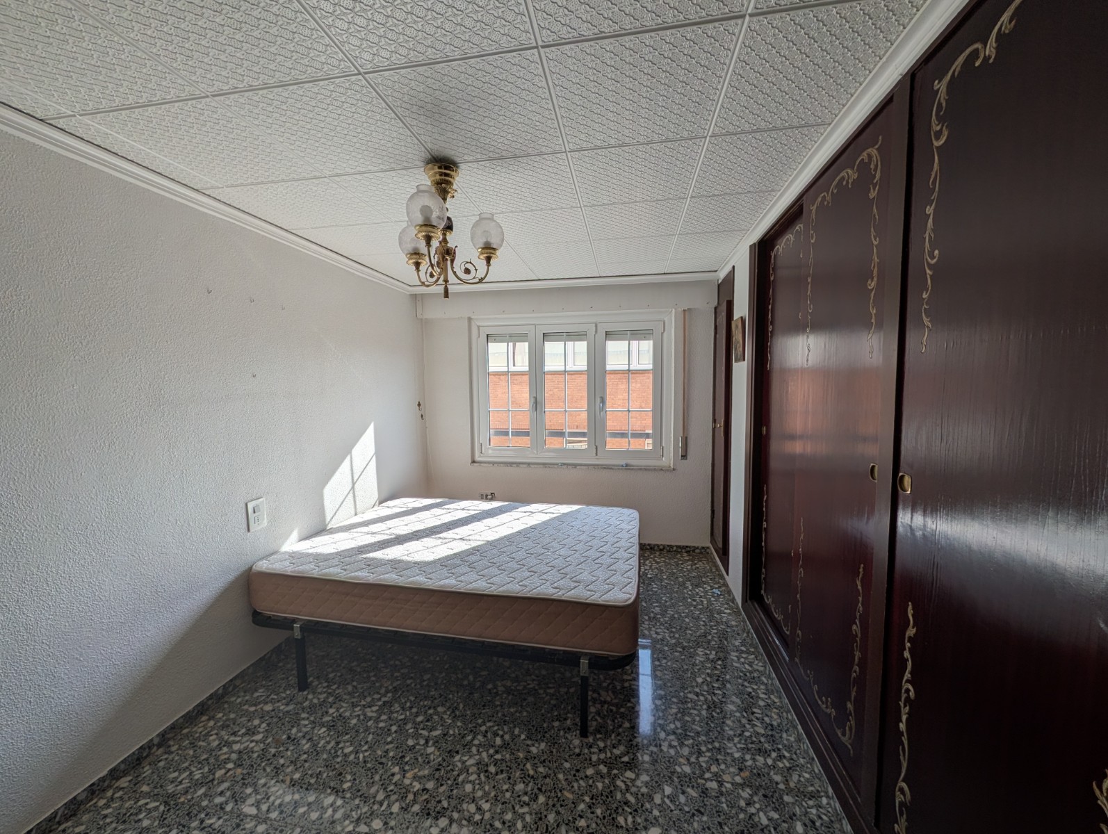 Apartment with 4 Bedrooms in Sax with Lift and Views