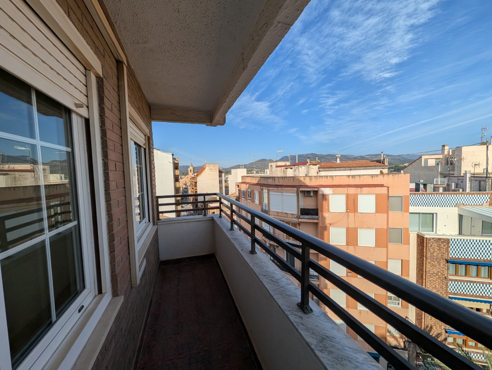 Apartment with 4 Bedrooms in Sax with Lift and Views