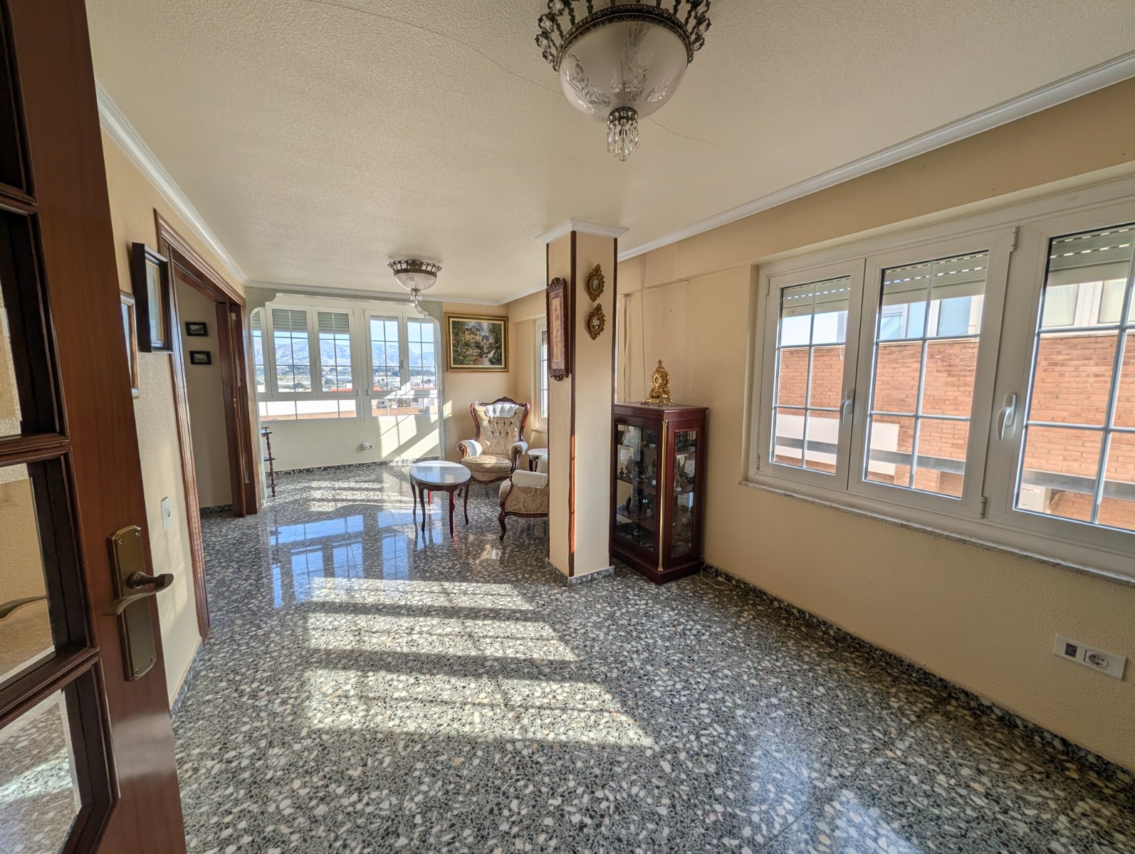 For sale: 4 bedroom apartment / flat in Sax, Costa Blanca