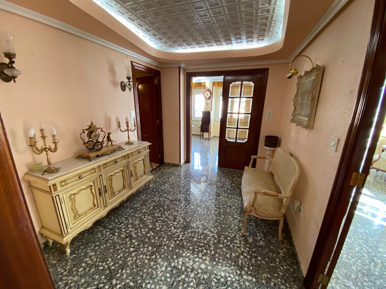 Apartment with 4 Bedrooms in Sax with Lift and Views