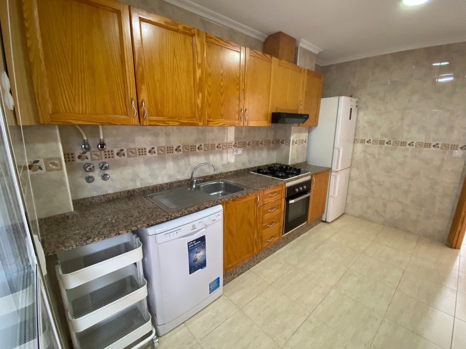 Townhouse with 4 Bedrooms in Salinas Offering Open Views