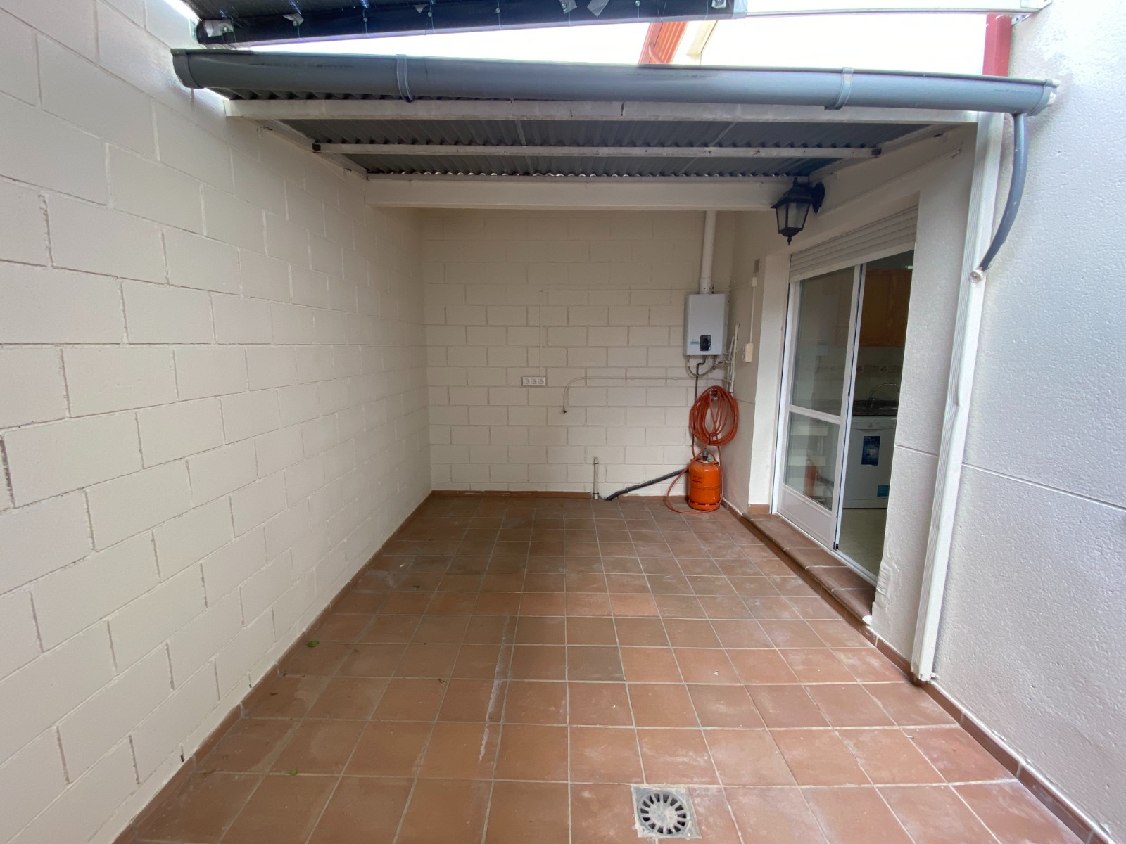 Townhouse with 4 Bedrooms in Salinas Offering Open Views
