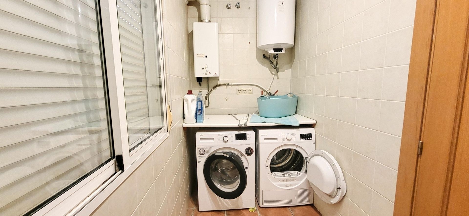 Villa with 4 Bedrooms and Pool in La Romana, Large Plot