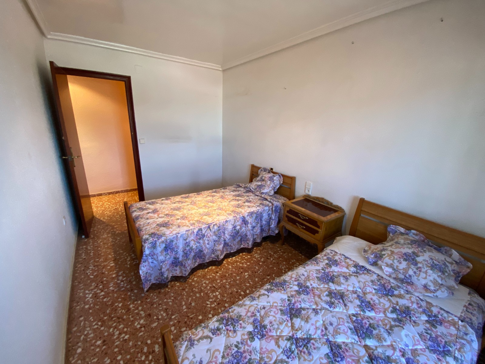 Apartment, 4 Beds, Sax, Alicante with Mountain Views