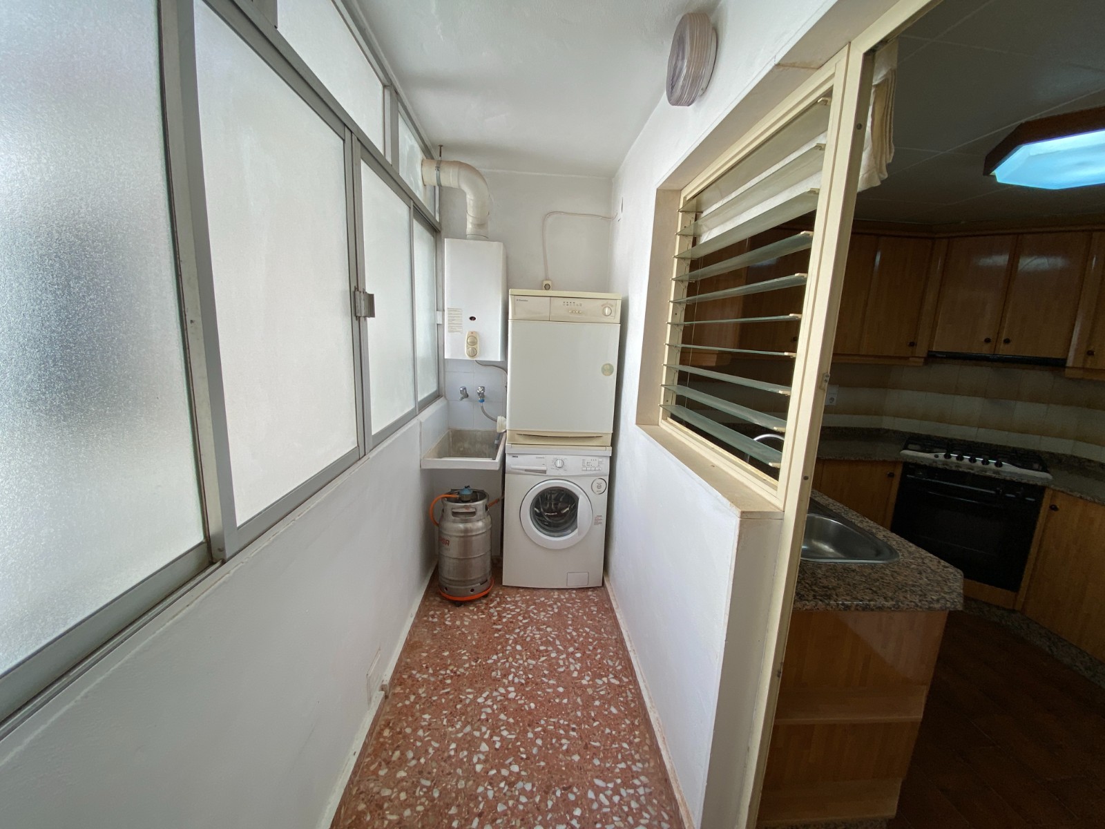 Apartment, 4 Beds, Sax, Alicante with Mountain Views