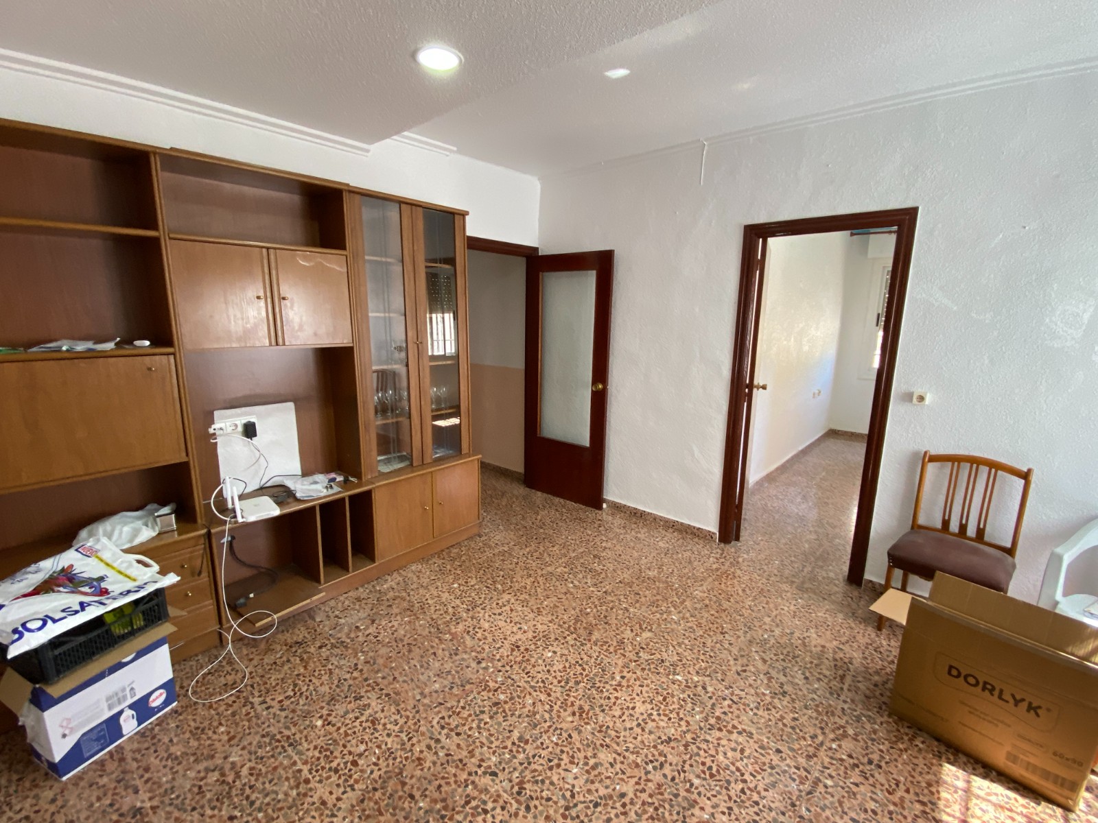 Appartement met 3 Slaapkamers in Sax, Alicante met Privé Ingang
