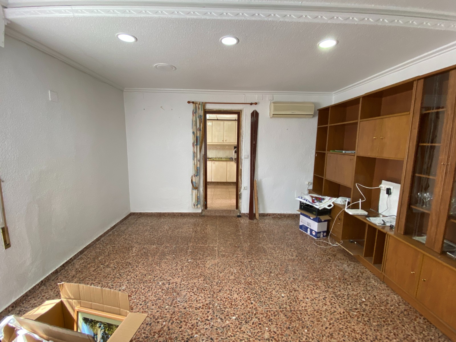 Appartement met 3 Slaapkamers in Sax, Alicante met Privé Ingang