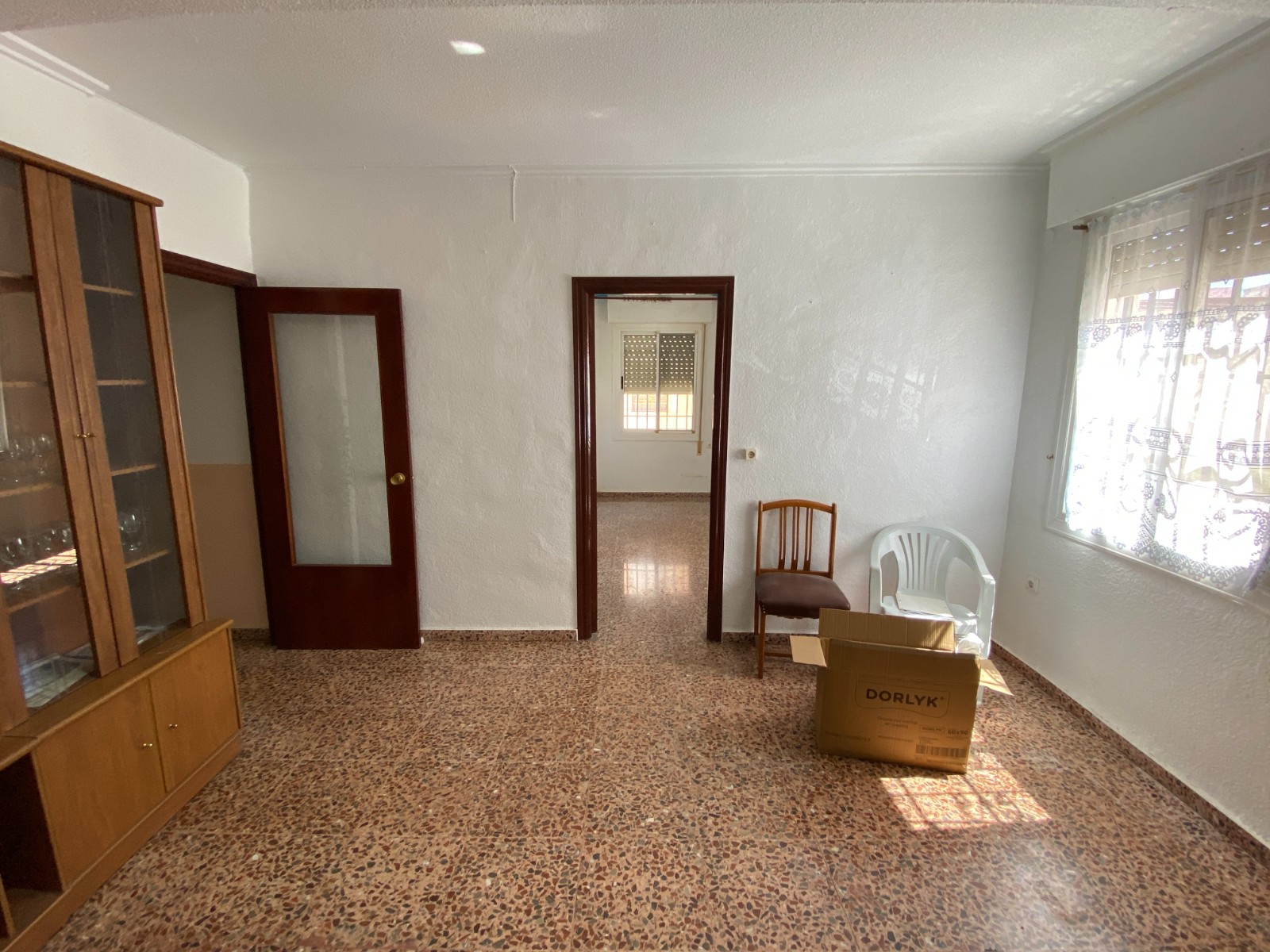 Appartement met 3 Slaapkamers in Sax, Alicante met Privé Ingang