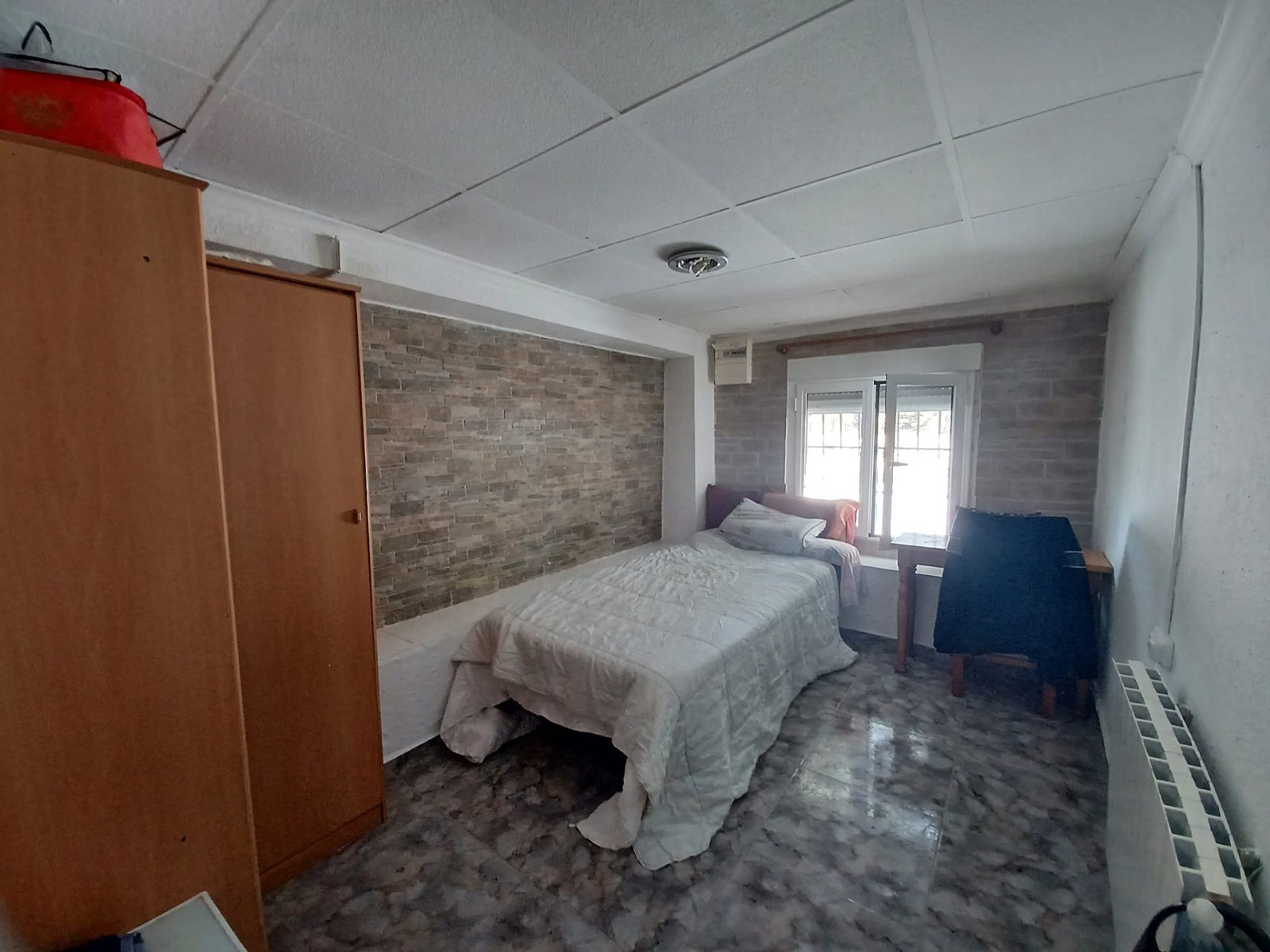 Villa, 5 Bedrooms, Sax, Expansive Plot with Pool and Olive Grove