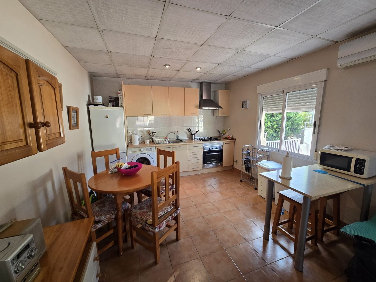 Villa with 5 Bedrooms and Pool in Sax, Alicante