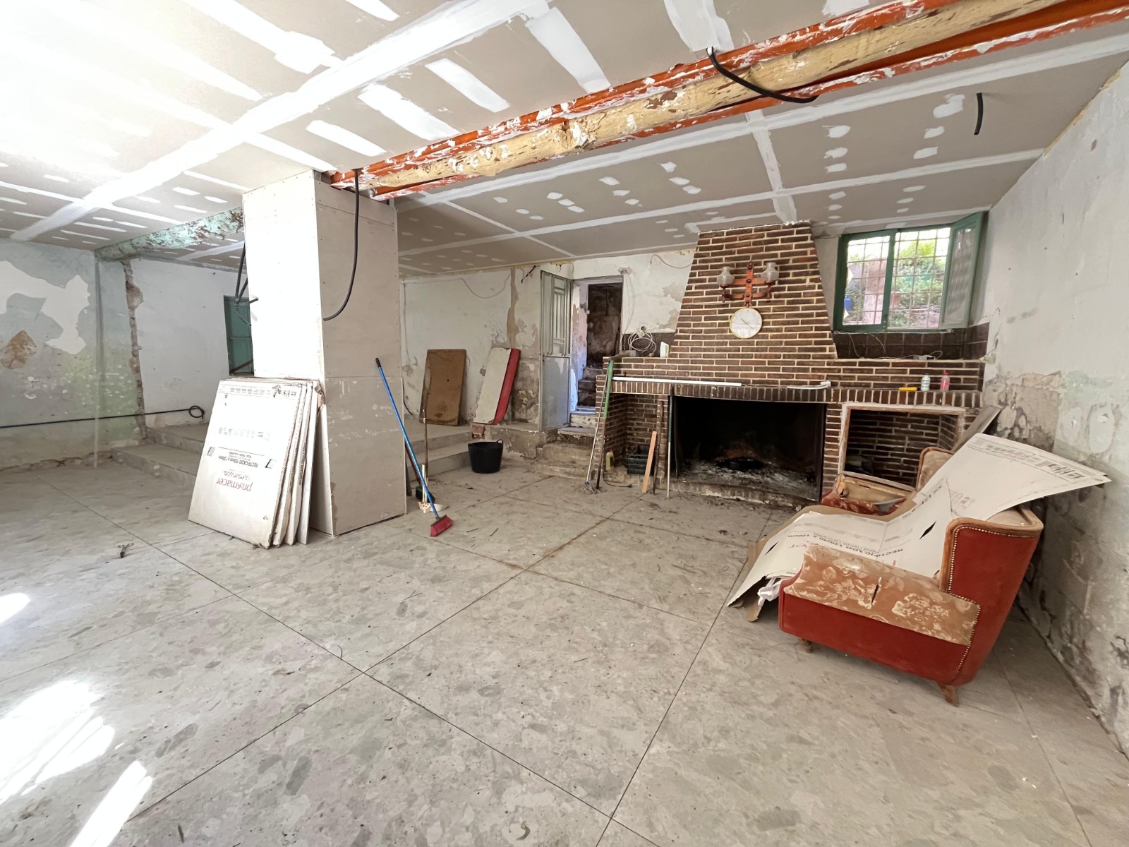 Finca met 3 Slaapkamers in Petrer, Alicante met Groot Perceel