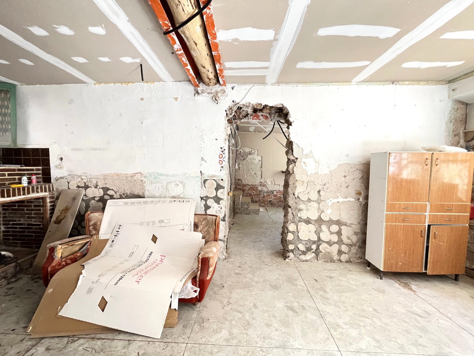 Finca met 3 Slaapkamers in Petrer, Alicante met Groot Perceel