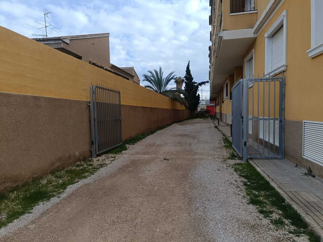 Ground Floor Apartment 2 Bedrooms Rafal with Pool and Garage