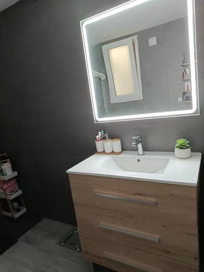 Begane Grond Woning met 4 Slaapkamers in Elda, Gedeeltelijk Gerenoveerd