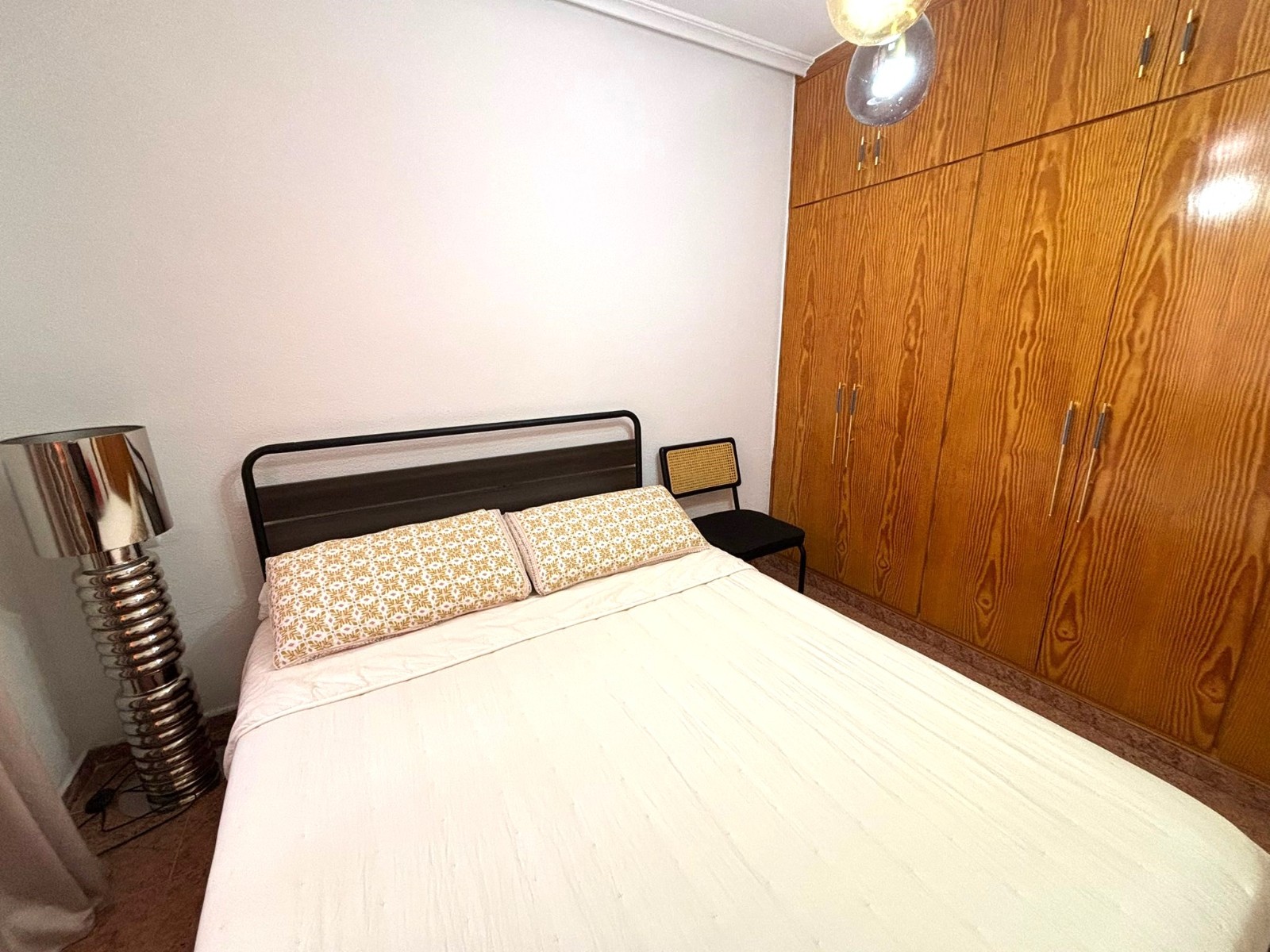 Rijwoning 4 Slaapkamers Sax met Overdekte Patio