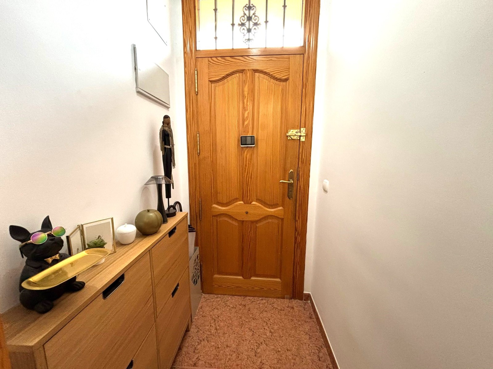 Rijwoning 4 Slaapkamers Sax met Overdekte Patio