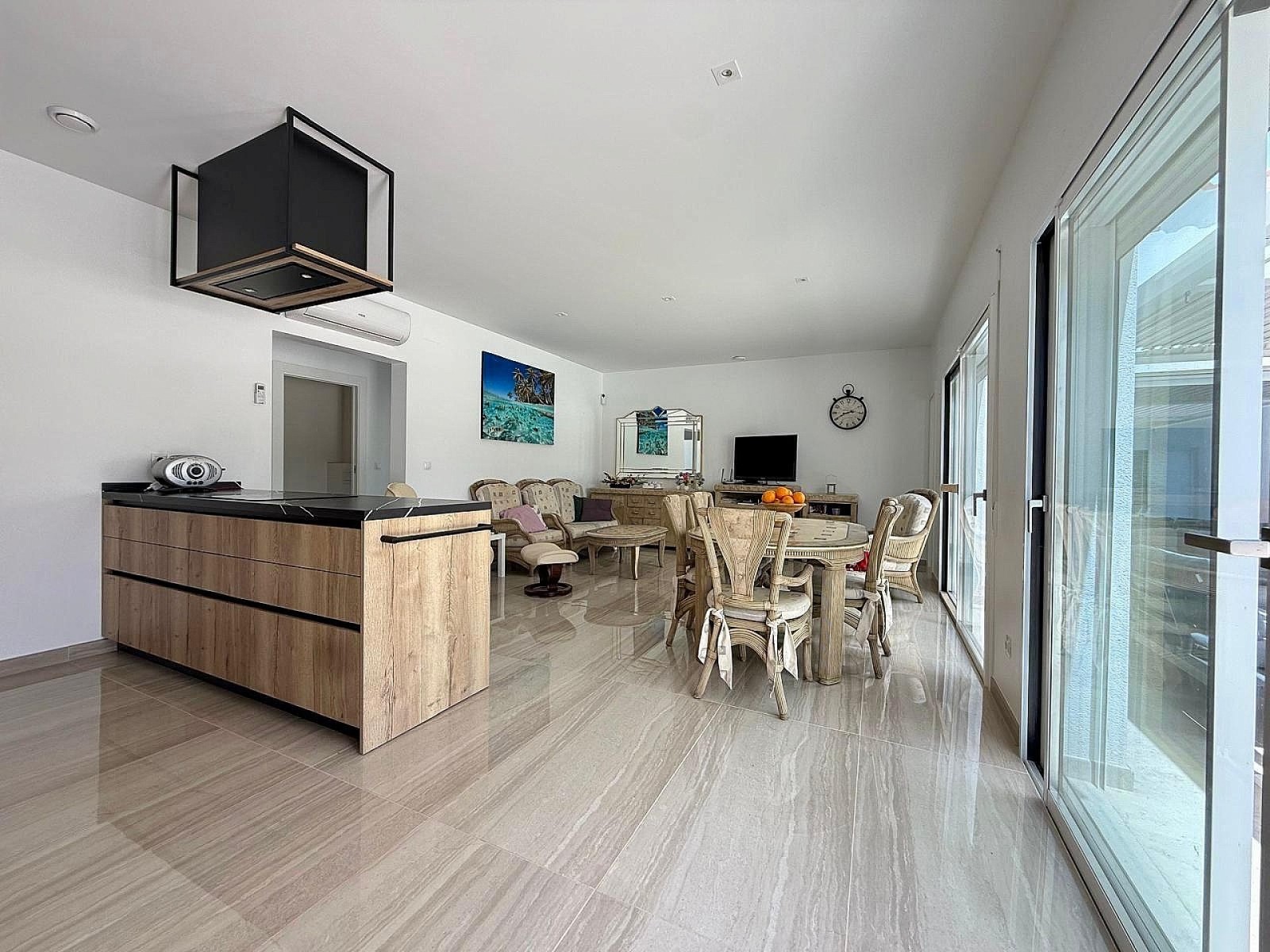 Villa with 3 Bedrooms and Pool in Salinas, Alicante