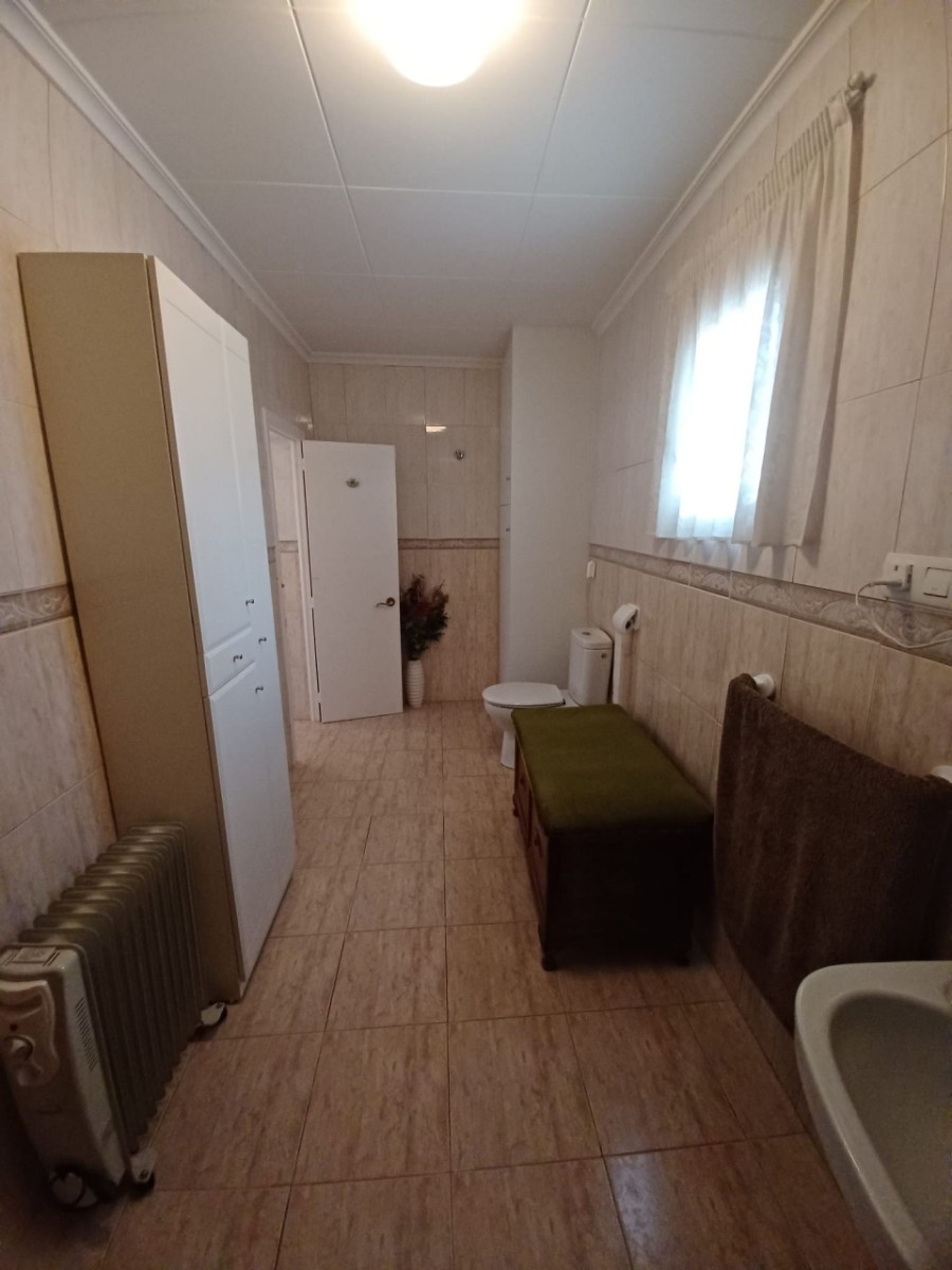 Villa with 3 Bedrooms in Yecla, Murcia, Featuring a Pool and Garage