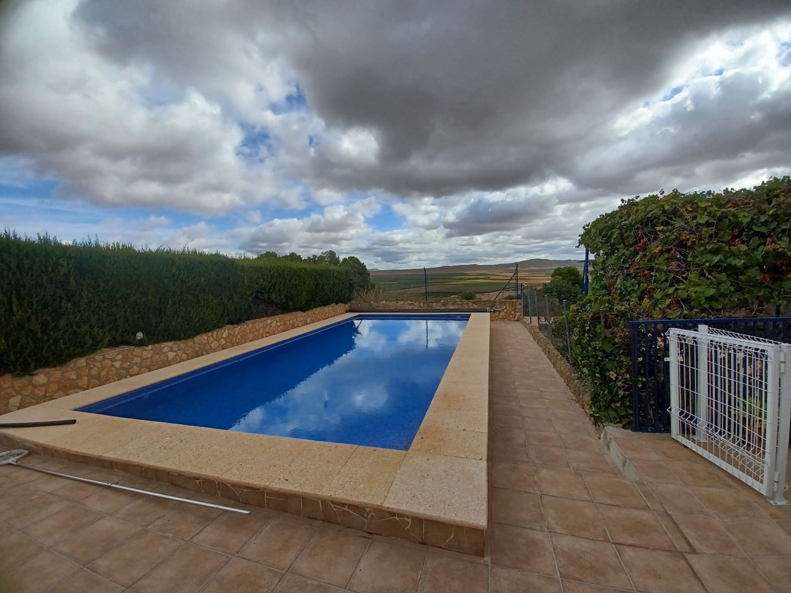 Villa with 3 Bedrooms in Yecla, Murcia, Featuring a Pool and Garage