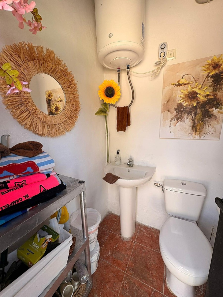 Villa, 8 Slaapkamers, Castalla, Ruim Perceel Met Zwembad