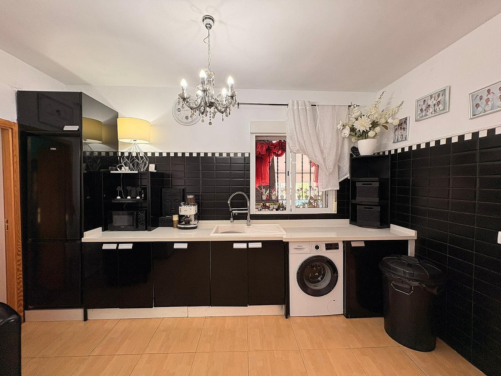 Villa, 8 Slaapkamers, Castalla, Ruim Perceel Met Zwembad