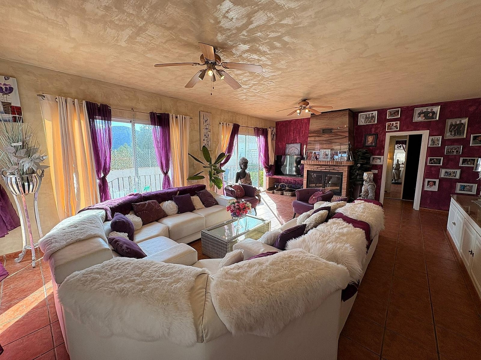 Villa, 8 Slaapkamers, Castalla, Ruim Perceel Met Zwembad