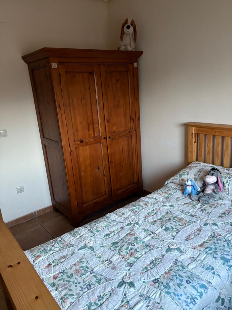 Villa met 3 Slaapkamers in Monóvar met Zwembad en Ruime Tuin