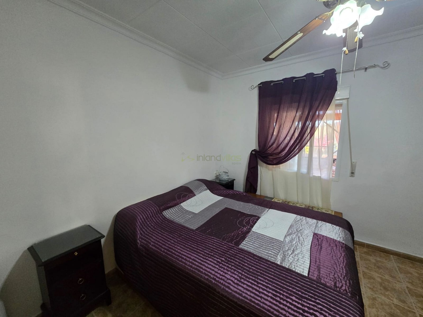 Finca met 3 Slaapkamers en Zwembad in Sax, Alicante