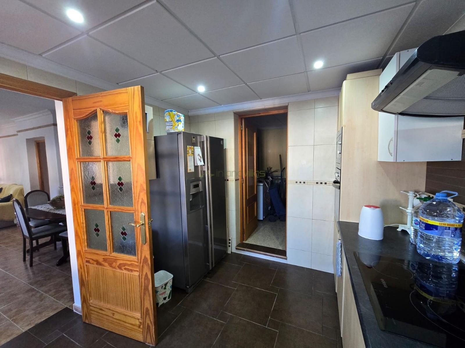 Finca met 3 Slaapkamers en Zwembad in Sax, Alicante